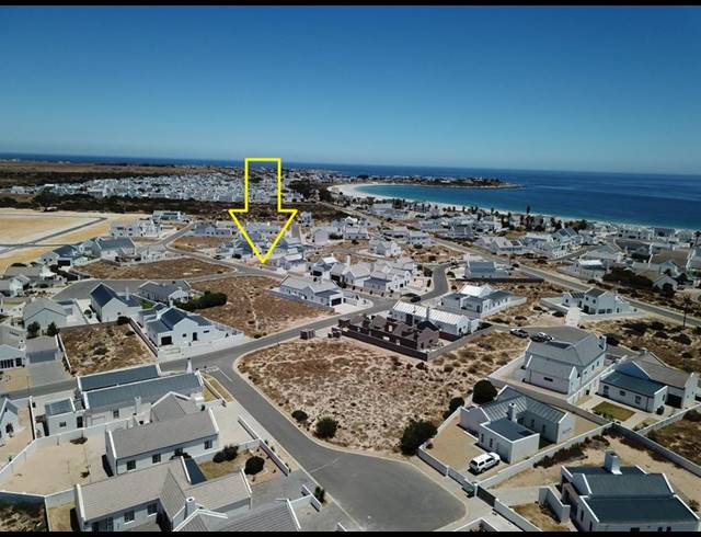 3 BEDROOM HOUSE FOR SALE IN BRITANNIA BAY